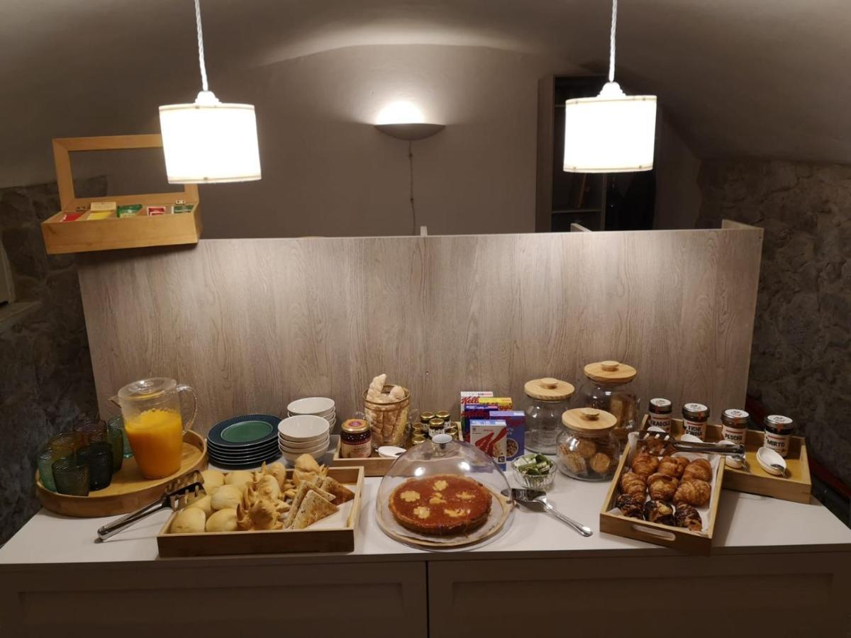 Casa Pagio Hotel Bosa Ngoại thất bức ảnh